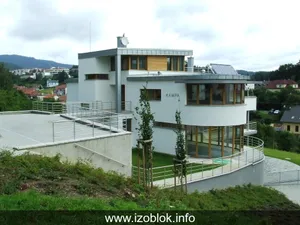 01h villa luhacovice